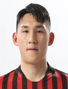 صورة سيوك يونغ تشو لاعب نادي إف سي سيئول