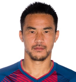 صورة شينجي اوكازاكي لاعب نادي هويسكا